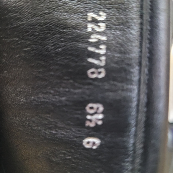 COPY - ⭐️ Gucci shoes size. 6.5 ⭐️ - Picture 13 of 13